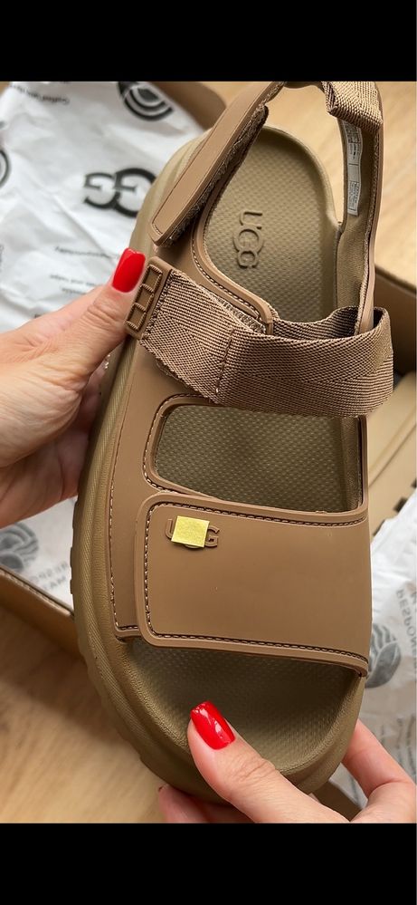 В наявності ugg glow sandals 38 розмір