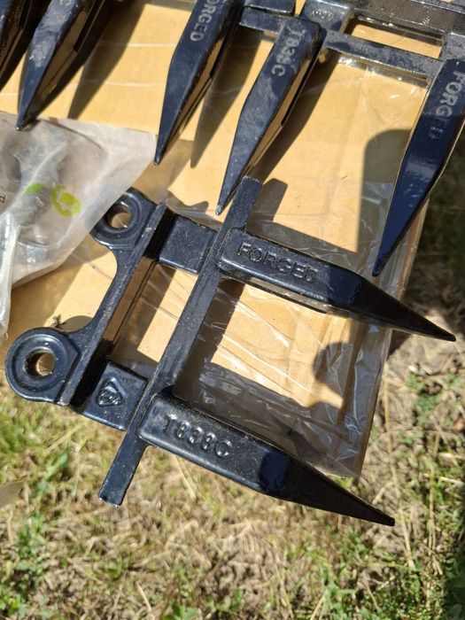 Пальці коси жниварок Claas 626295.1