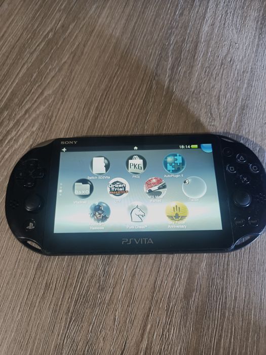 Sony PlayStation vita model pch 2003