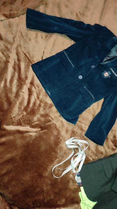 Плюшевий синій піджак на ріст 122-128