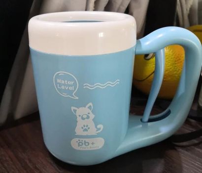 Caneca giratória que lava patas para Cão de pequeno porte ou gato