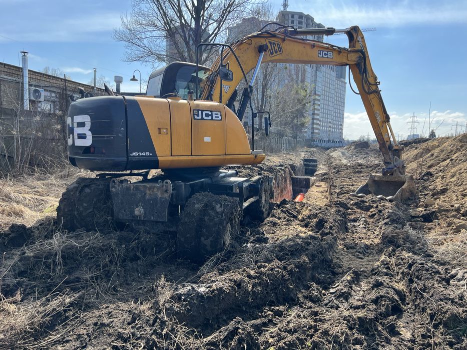 Послуги повноповоротного екскаватора JCB 145W