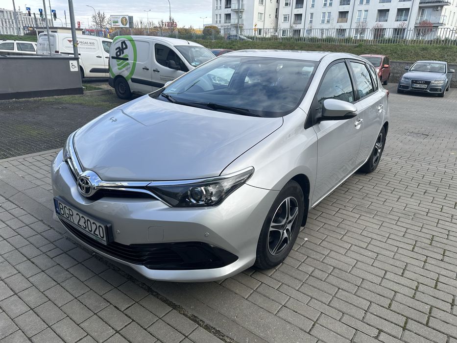 Toyota Auris 2016r 1.33 VVT-i SALON POLSKA mały przebieg