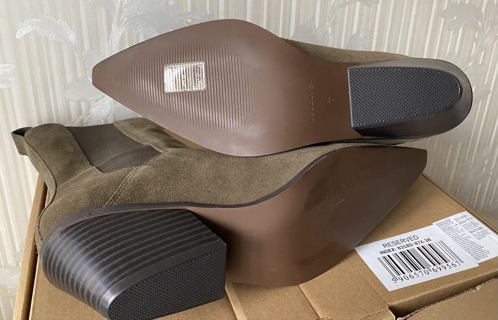 Замшеві ковбойські ботильйони