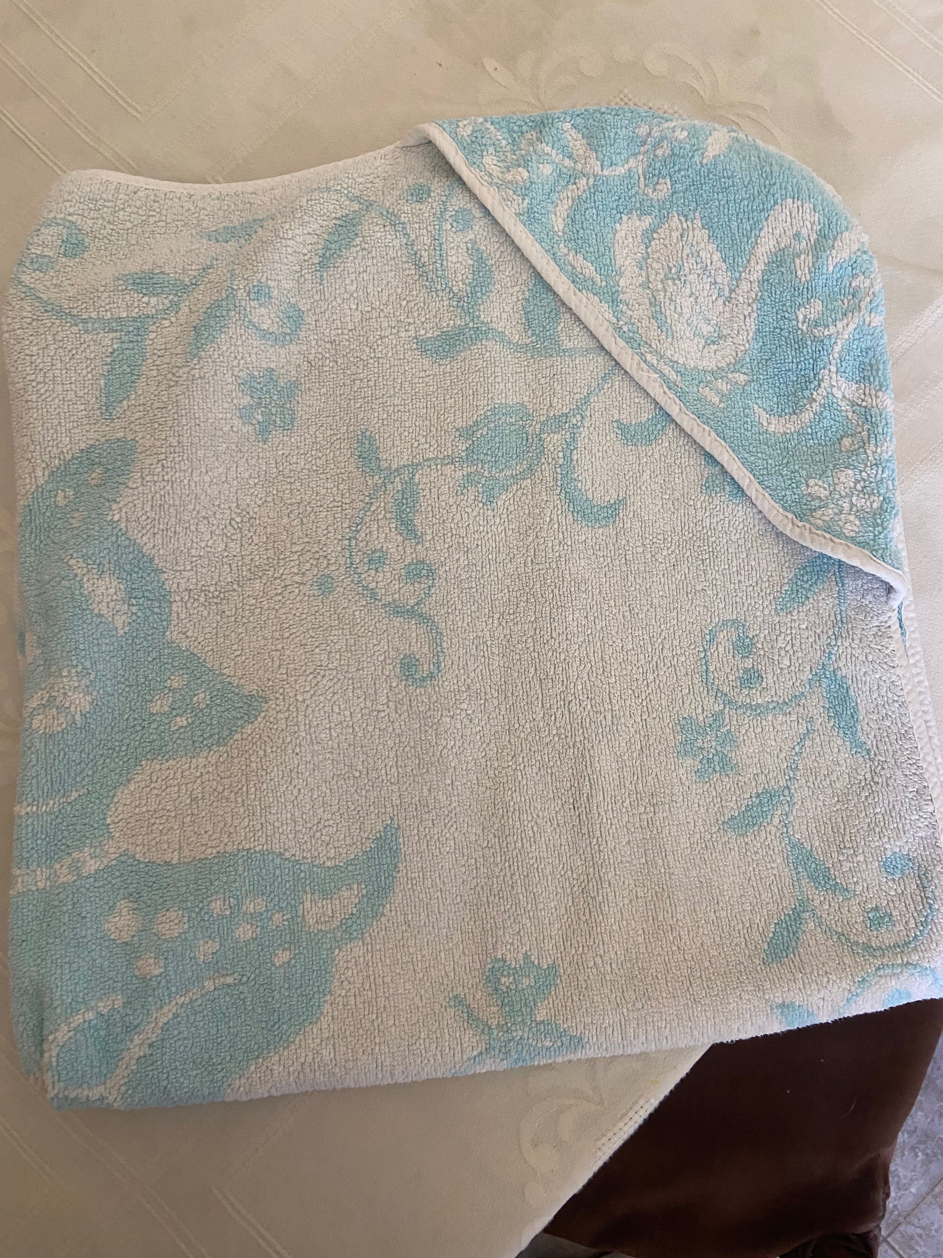 Toalha de bebe com capuz
