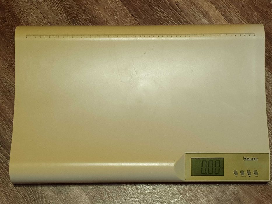 Ваги для новонароджених