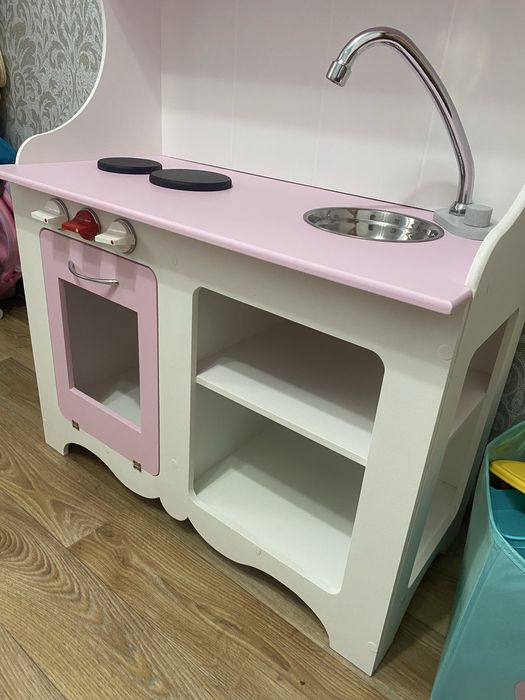 Дитяча дерев’яна кухня