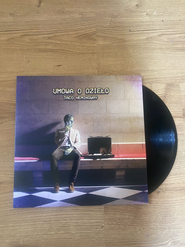 Vinyl Taco Hemingway „umowa o dzieło”