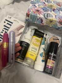 Box kosmetyki Maybelline