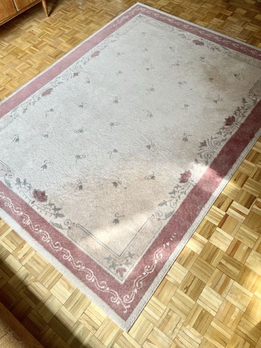 Piękny jasny dywan 1,7 x 2,3