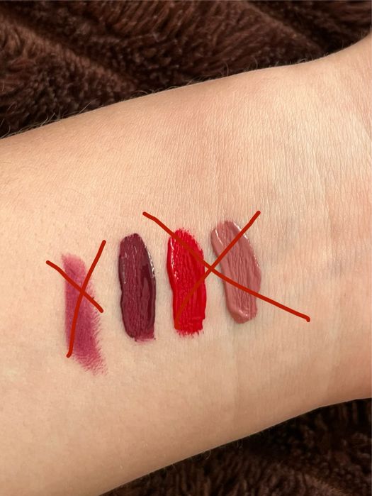 Матовая помада для губ