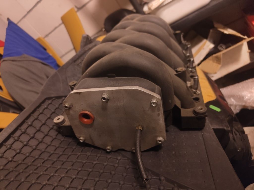 BMW E38 E39 E46 E36 M62B44 M60B40 kolektor ssący oil catch tank