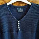Elegancki męski sweter bluza z guziczkami