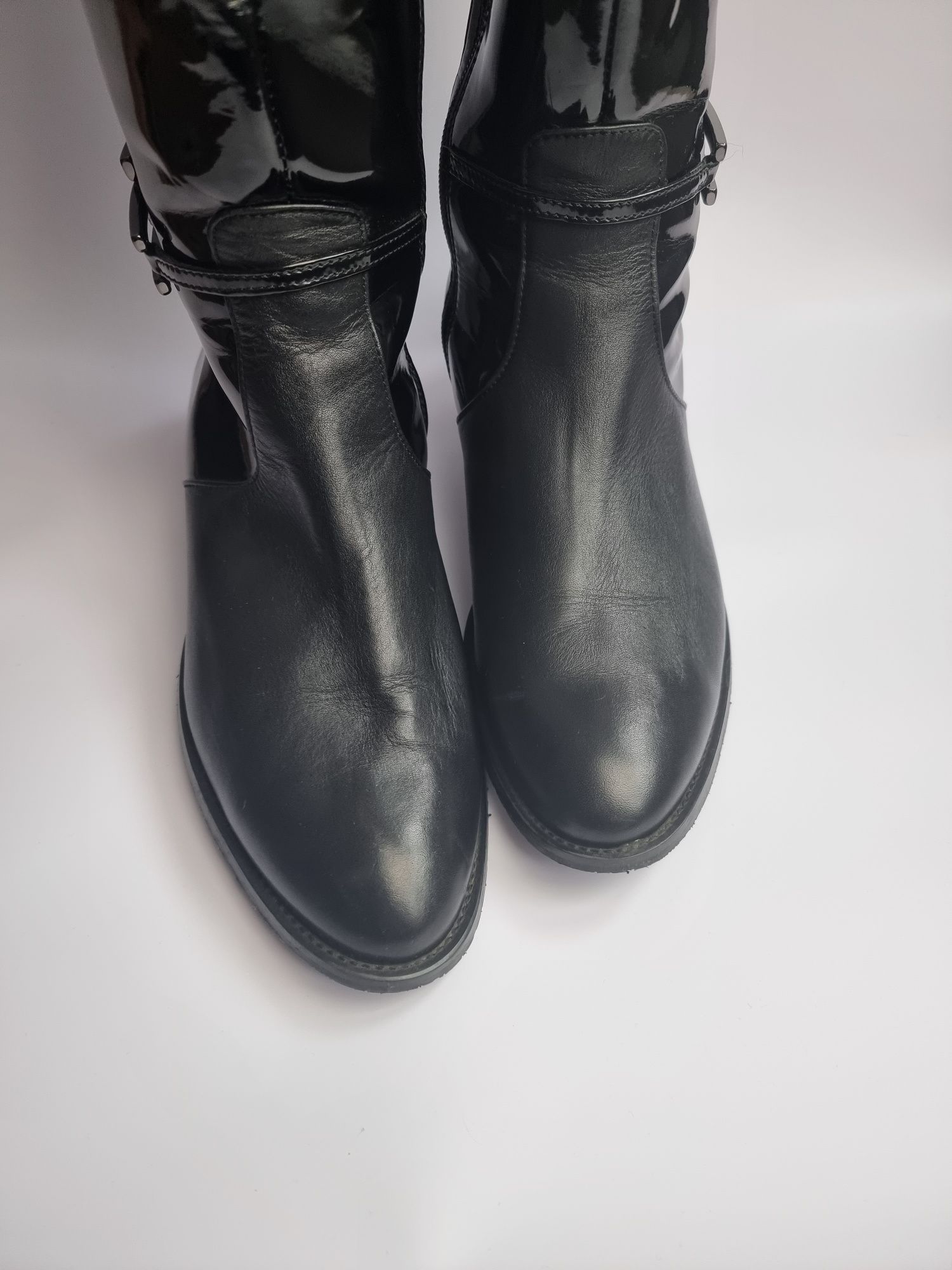 Buty czarne skórzane kozaki damskie zimowe rozmiar 40 Prima Moda