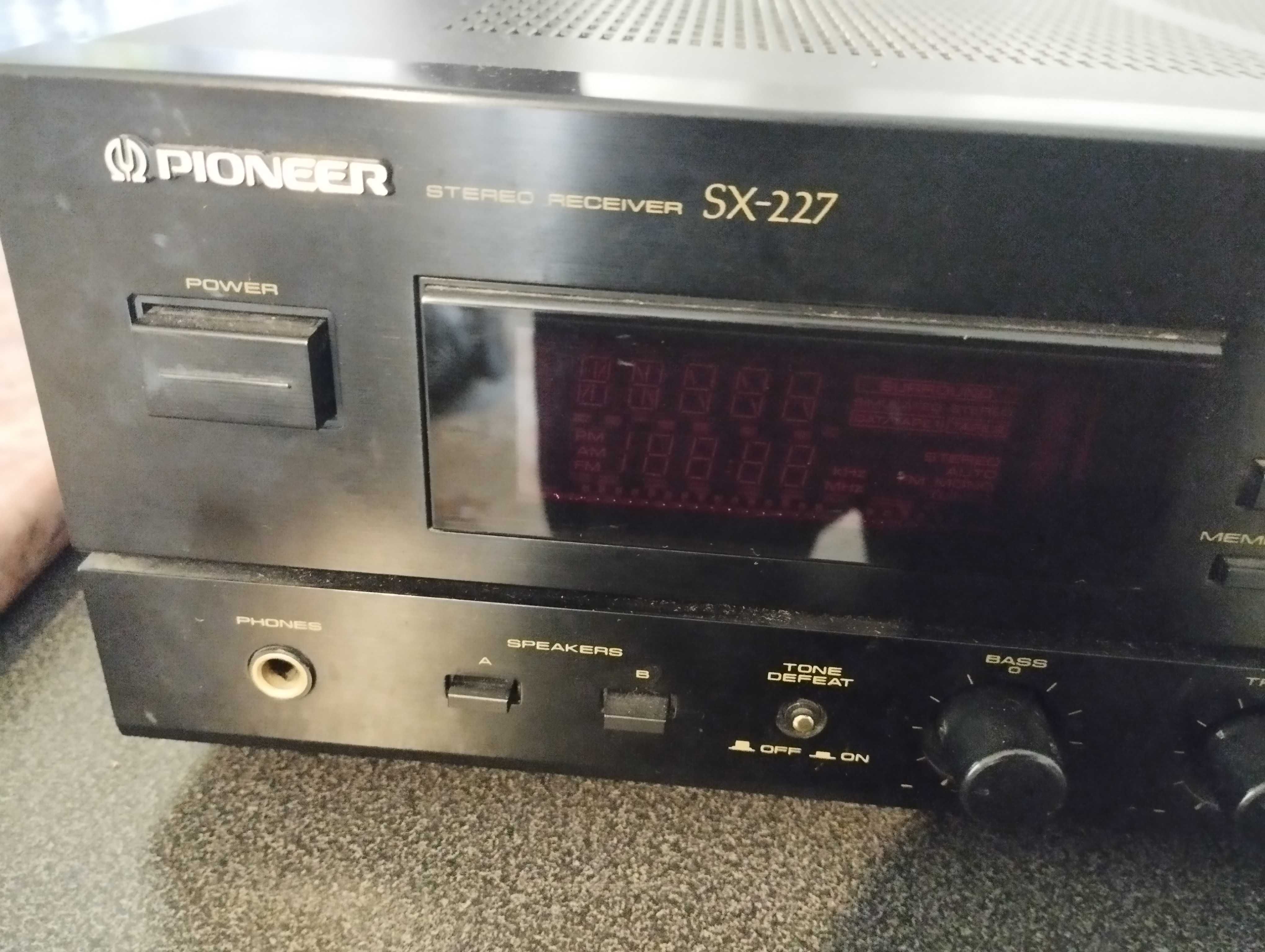 Amplificador stereo PIONEER SX-227