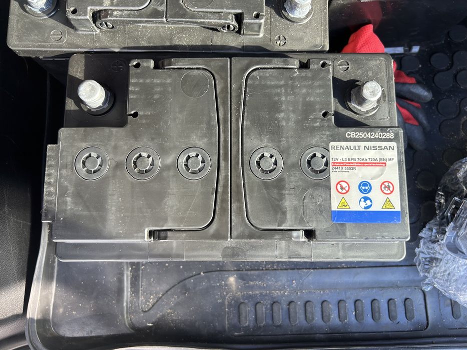 Nowy akumulator 70ah 720 a efb oryginal renault start stop