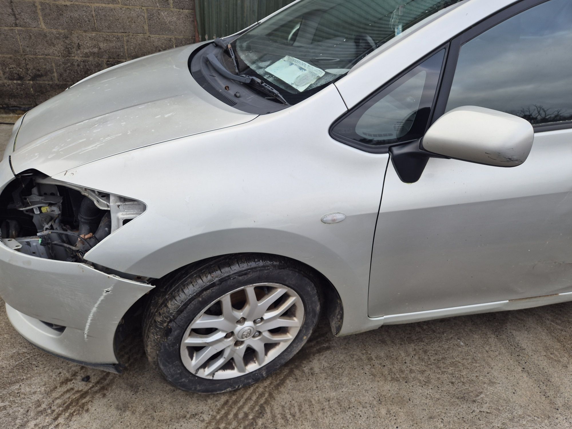 Silnik  toyota auris II  1.4d4d