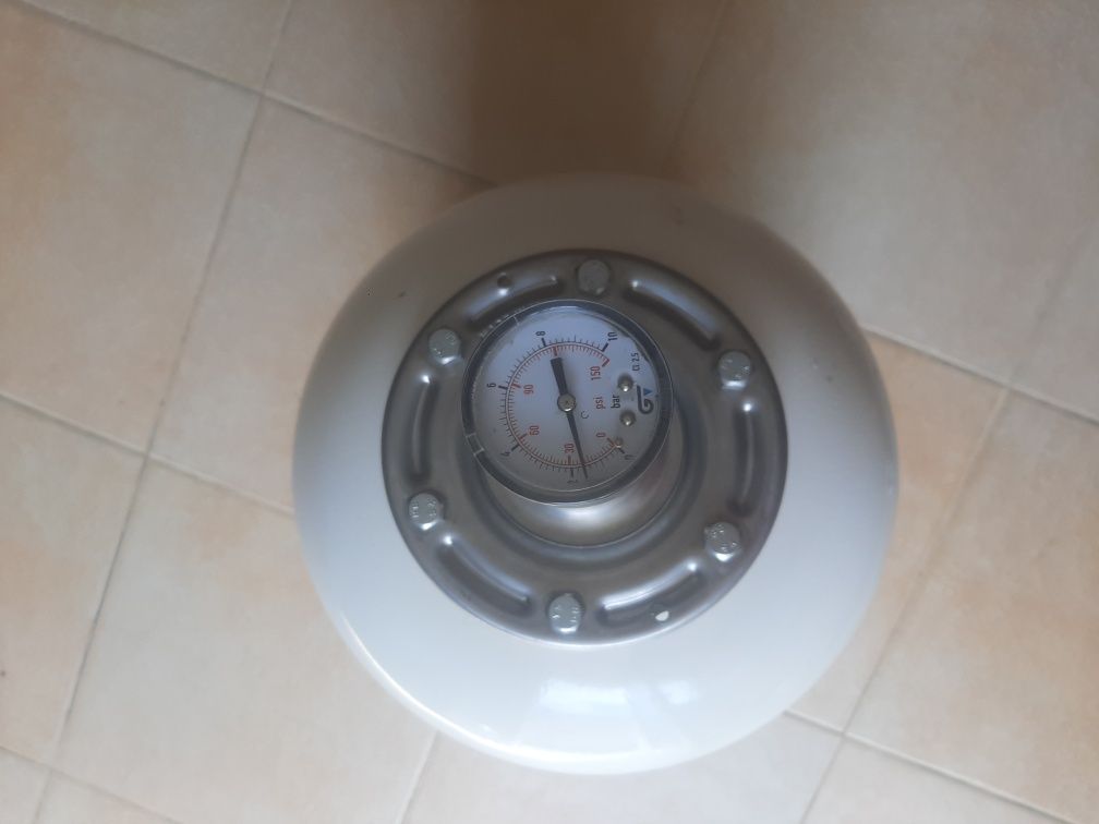 Tanque pressurizador ideal para 80 bolas de ténis