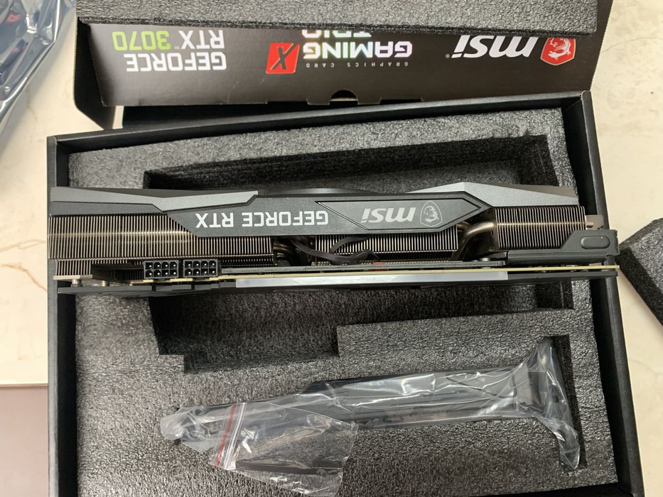 Видеокарта Msi Rtx 3070 Gaming trio