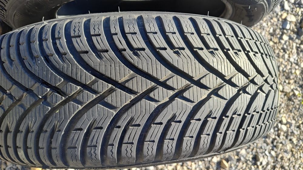 Kleber Krisalp HP3 195/60 R16. Opony zimowe. Jak nowe
