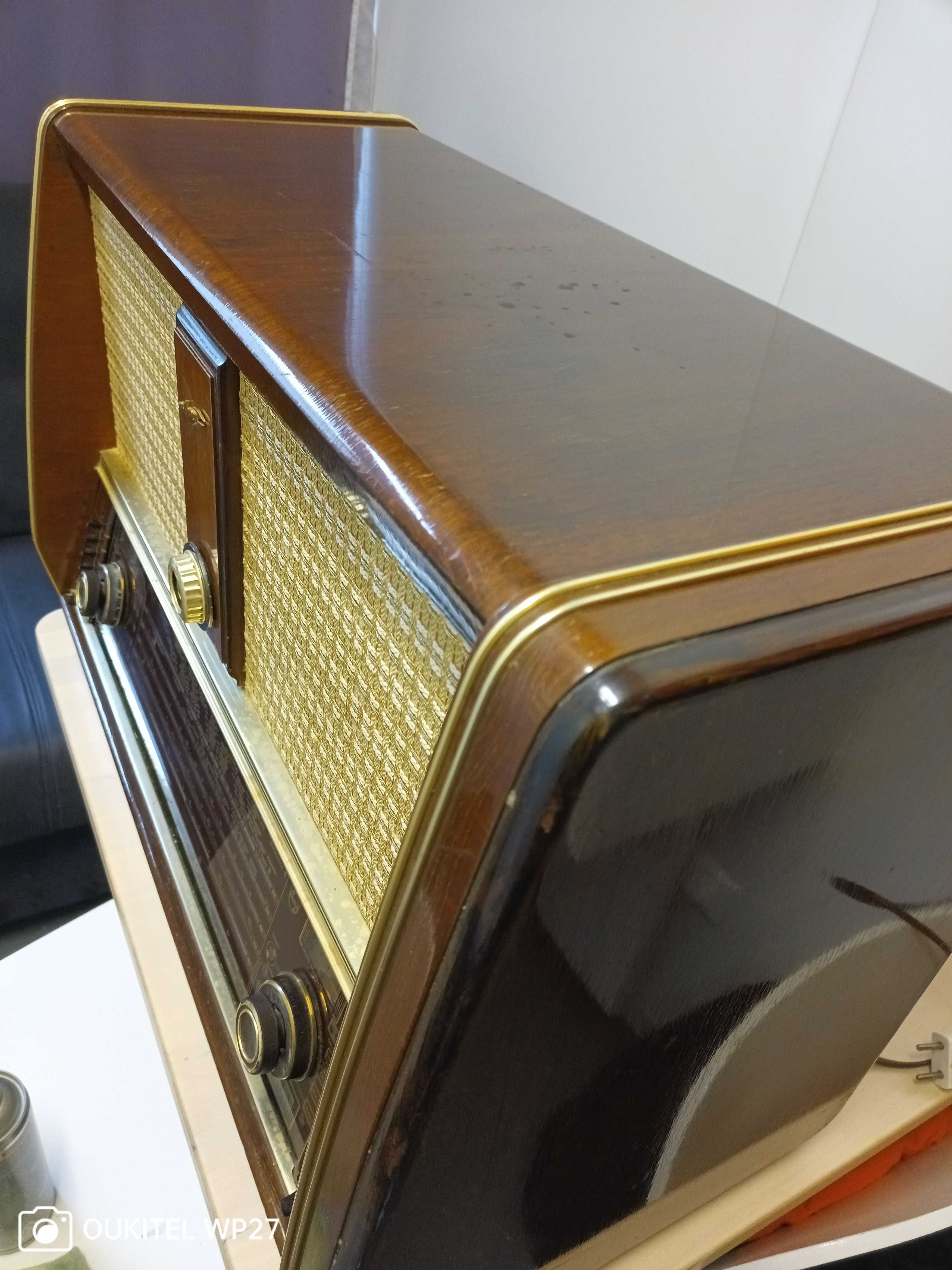 Radio Philips BX998A