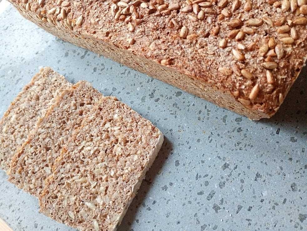 Chleb żytni razowy ze słonecznikiem na nat. zakwasie 3kg b. niski IG