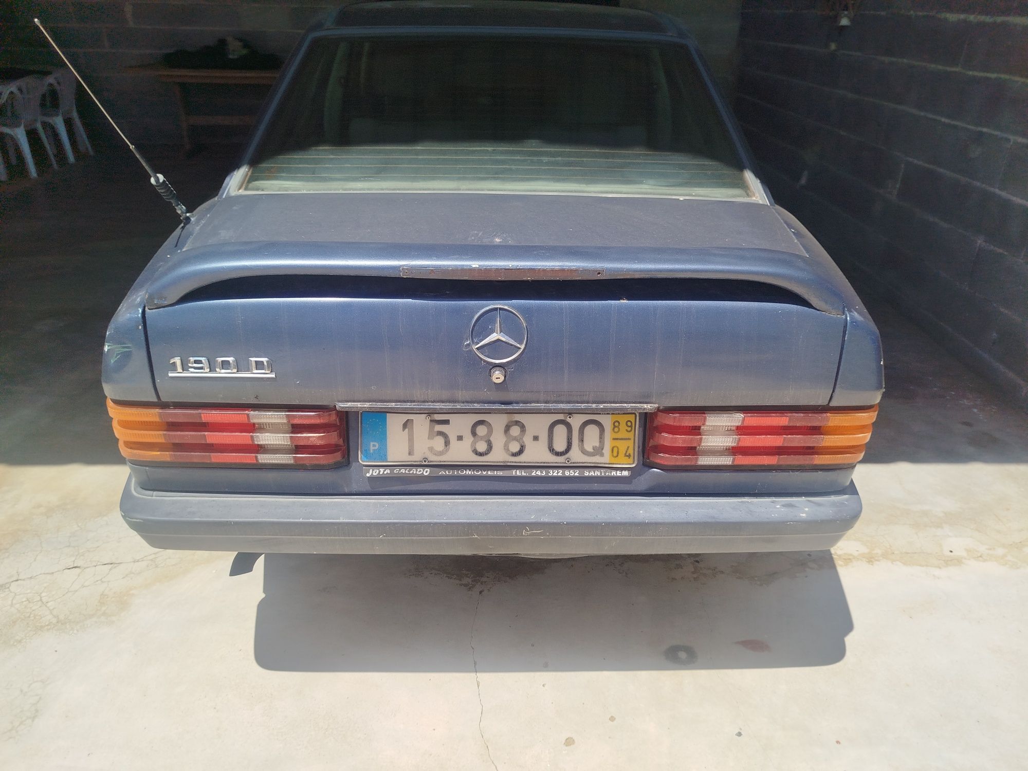 Mercedes 190d Sem alguma coisas