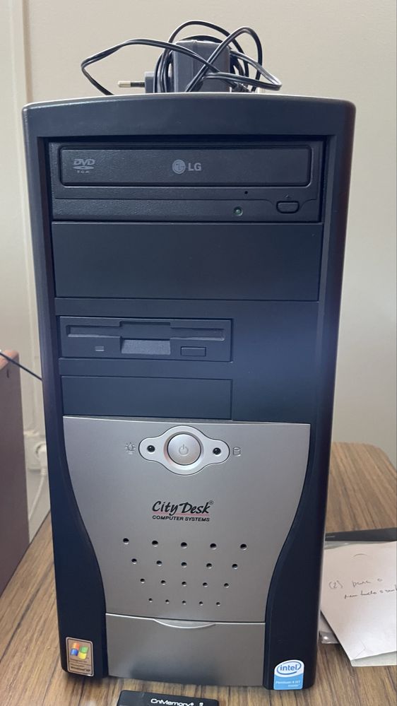 Computador de secretaria