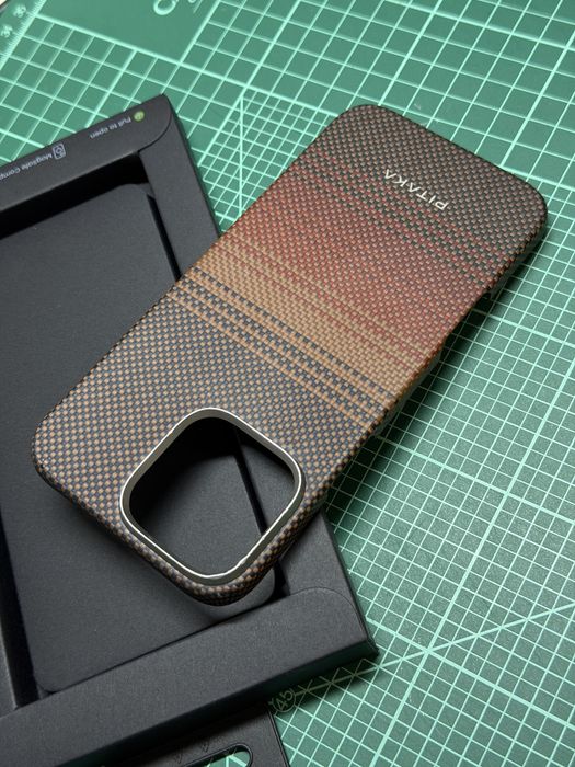 Чохол Pitaka MagEZ Case 6 для iPhone 16 Pro Max (Sunset)