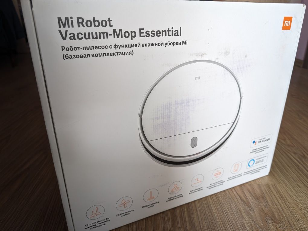 Робот пилосос Xiaomi Mi Robot Vacuum-Mop Essential