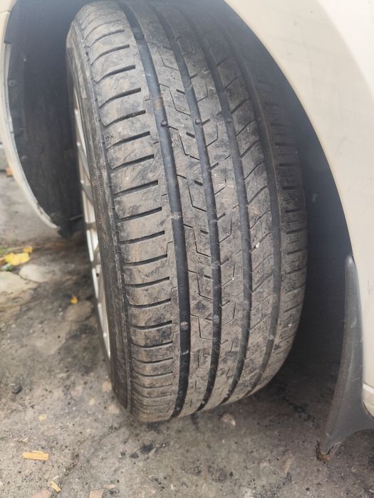 Продам резину с дисками.