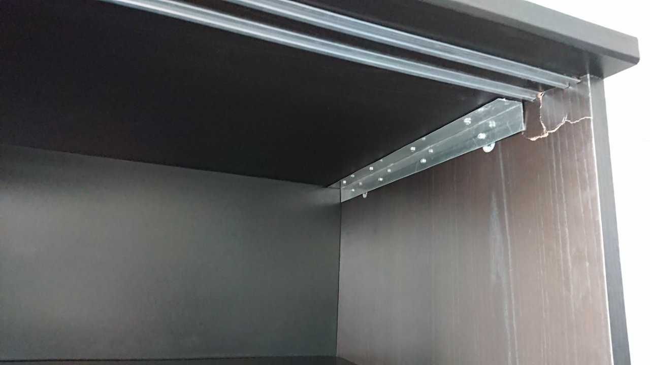 Aparador em MDF (wengue)