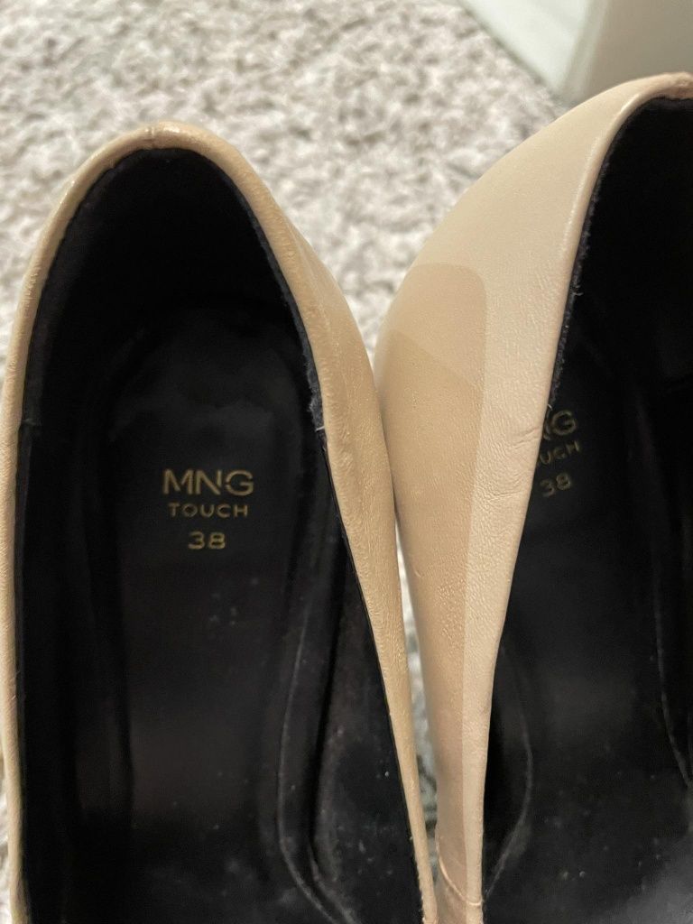 Sapatos de senhora