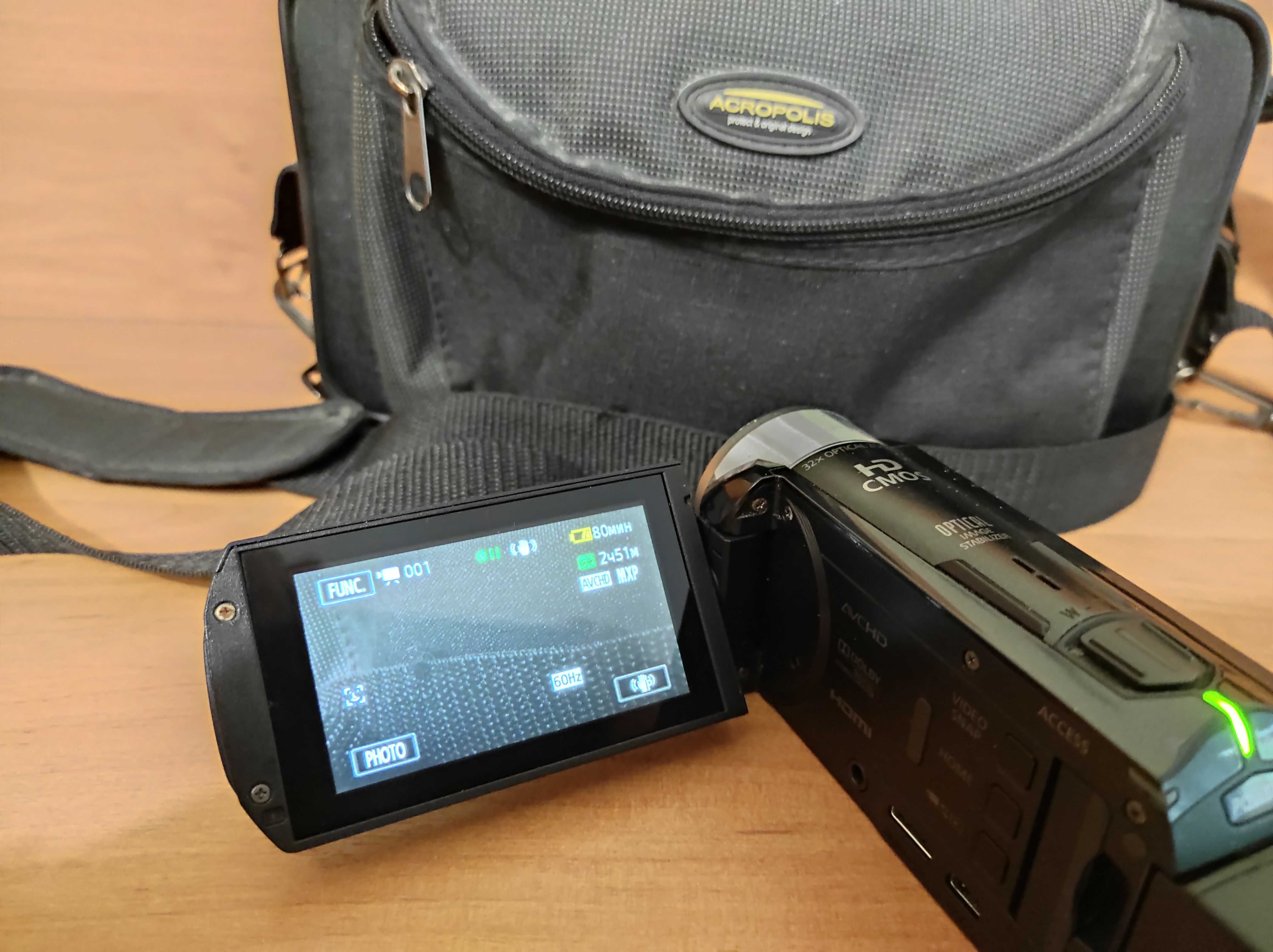 Видеокамера Canon HFR306