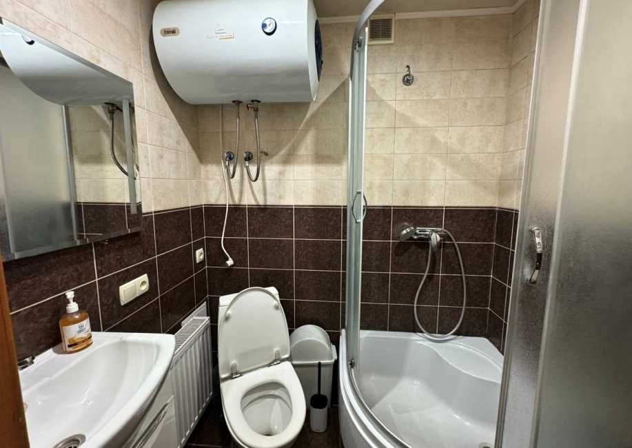 Продам квартиру в приватному будинку Солом'янка Відрадний Київ