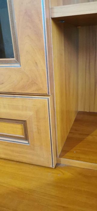 Komoda / witrynka / regał - mebel w bardzo dobrym stanie