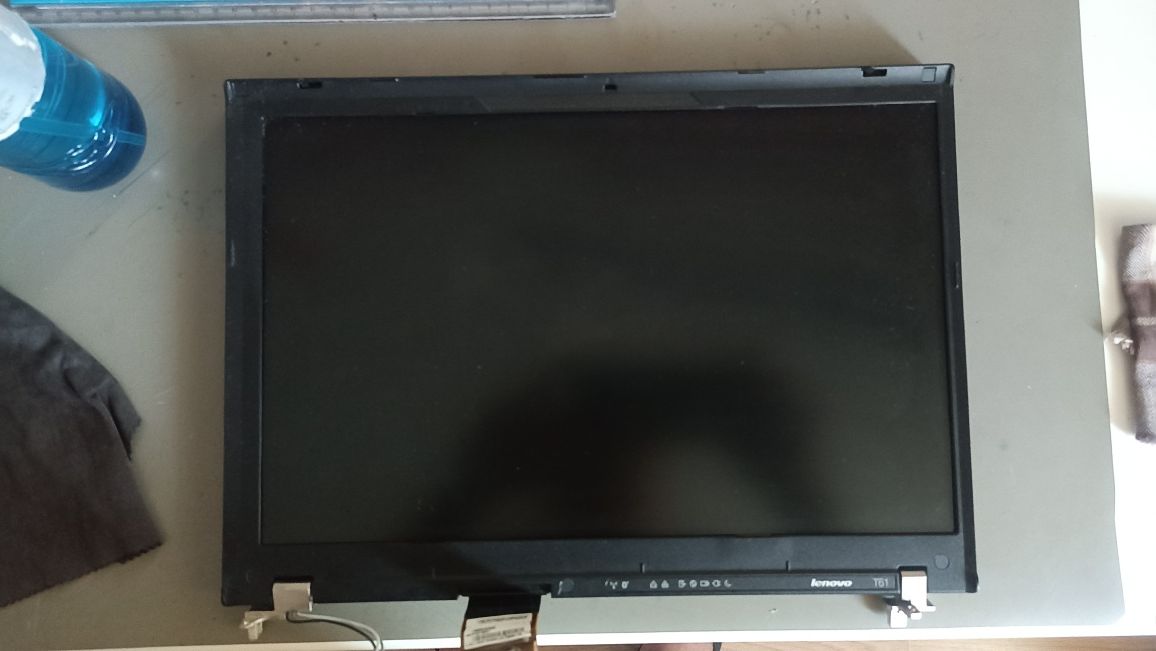 Wyświetlacz do laptopa ThinkPad Lenovo T 61.