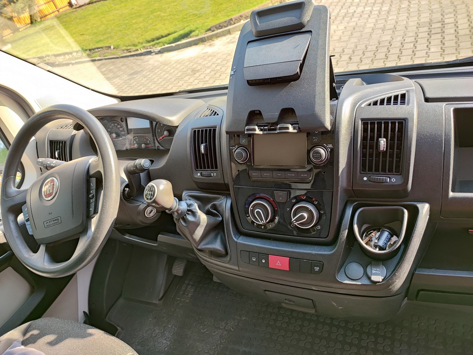 Fiat Ducato maxi silnik 3.0 polski salon mały przebieg