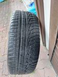 Opony zimowe Hankook intercept evo 235/55R18 104V. Rok produkcji  2018