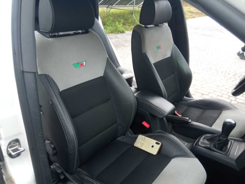 Продам автомобіль шкода Октавія а5рс