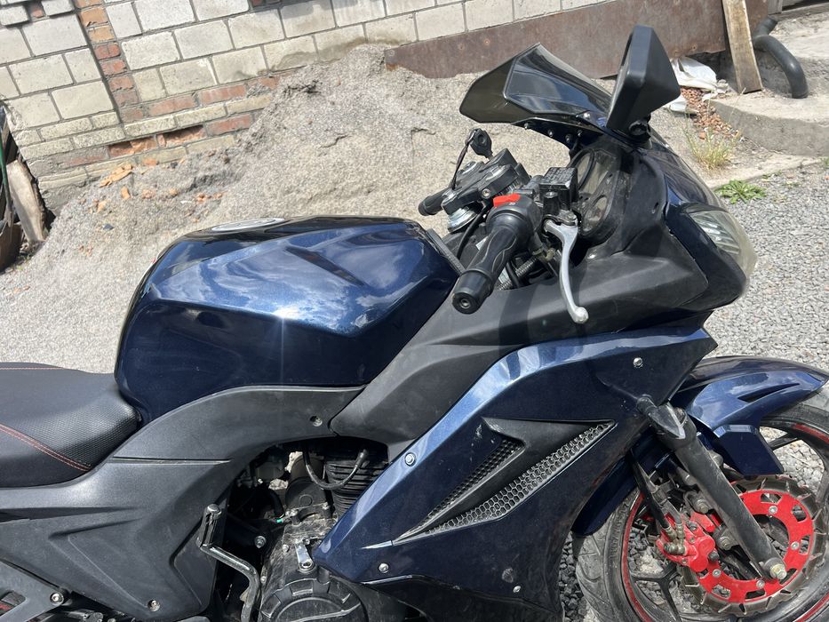 Малярні послуги фарбування авто мотоциклів