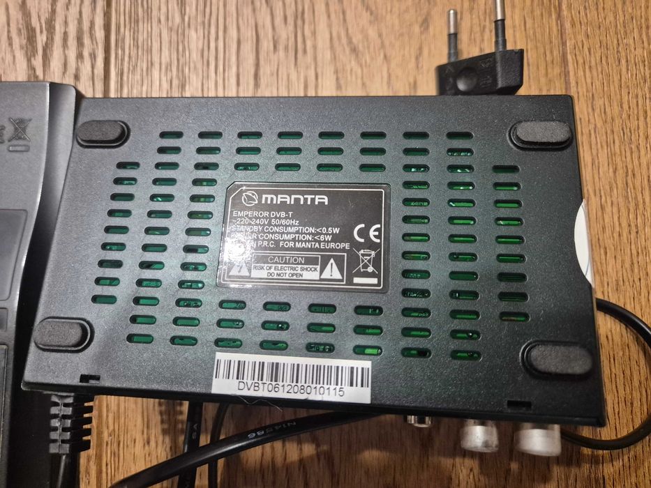 Sprzedam tanio tuner Manta Emperor DVBT06