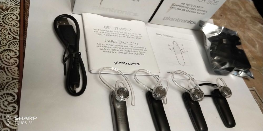 Bluetooth гарнитура Plantronics  на любой вкус