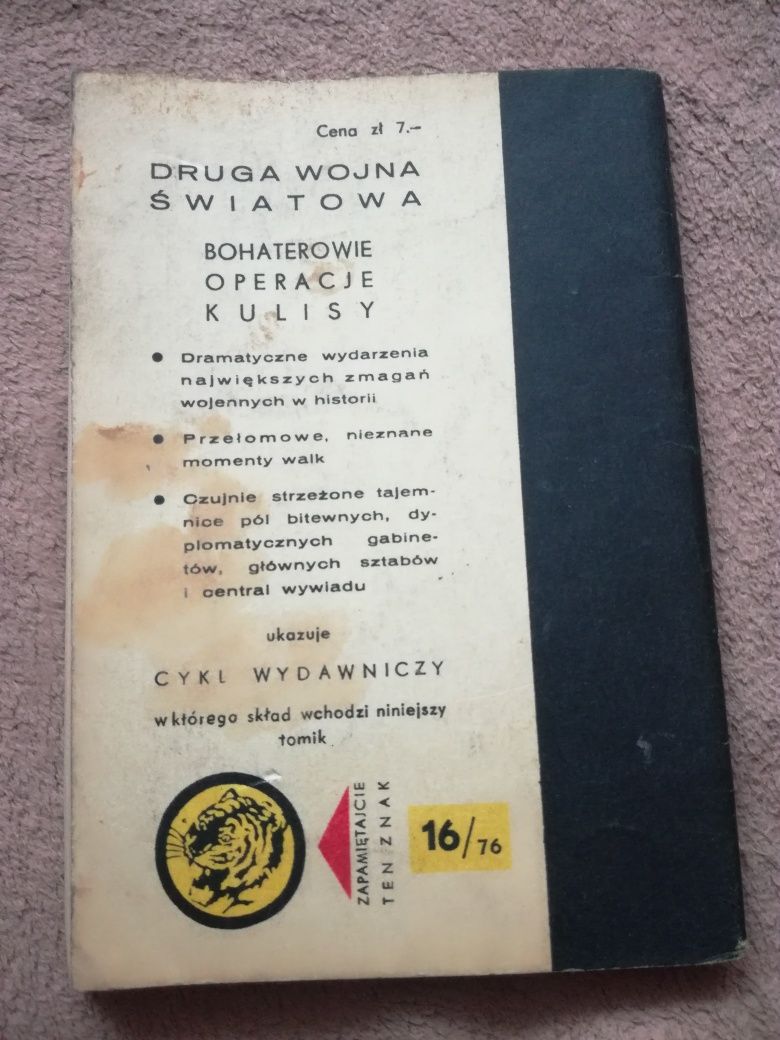 Lewicki Chryzantemy w białym domu seria Tygrys 16/1976