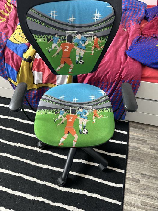 Fotel dla dziecka do biurka