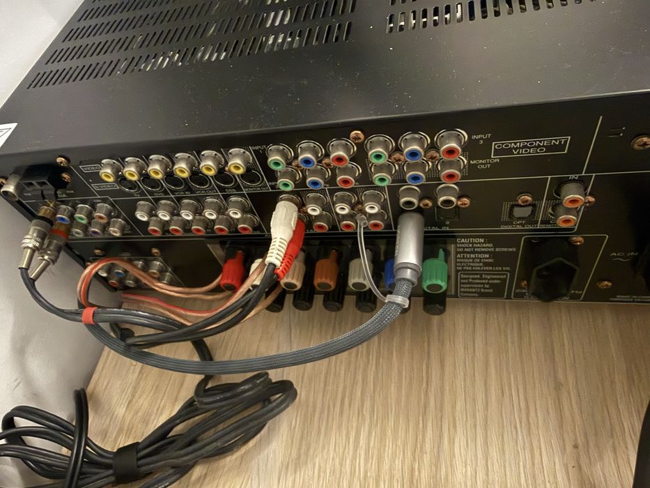 Amplituner Marantz SR4003 HDMI Pilot