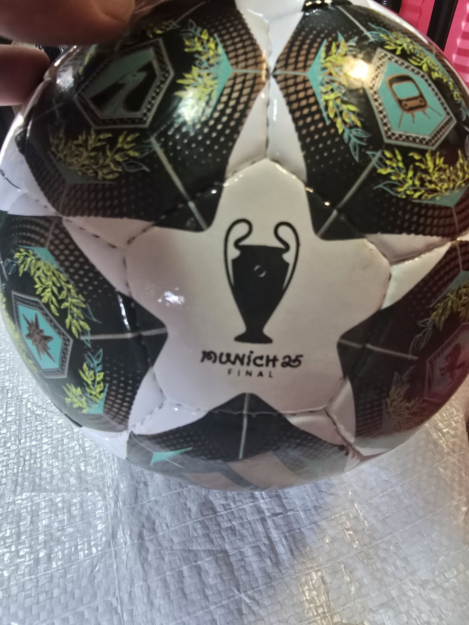 М'яч для футзалу Adidas Finale 2025 Pro Sala FIFA