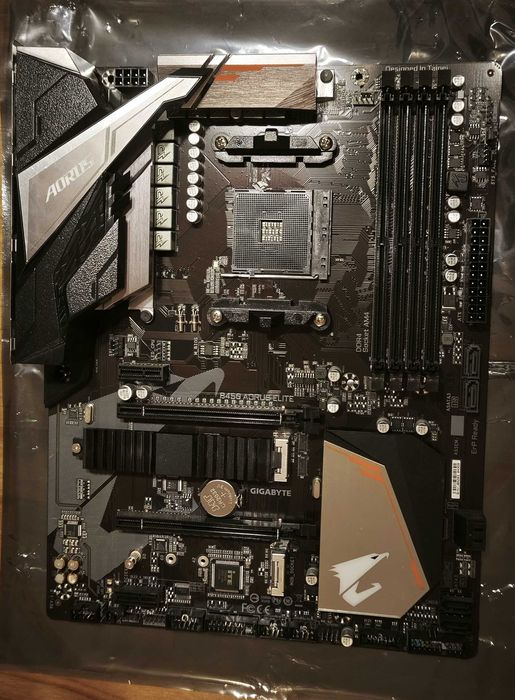 Płyta Główna AM4 Gigabyte B450 AORUS ELITE