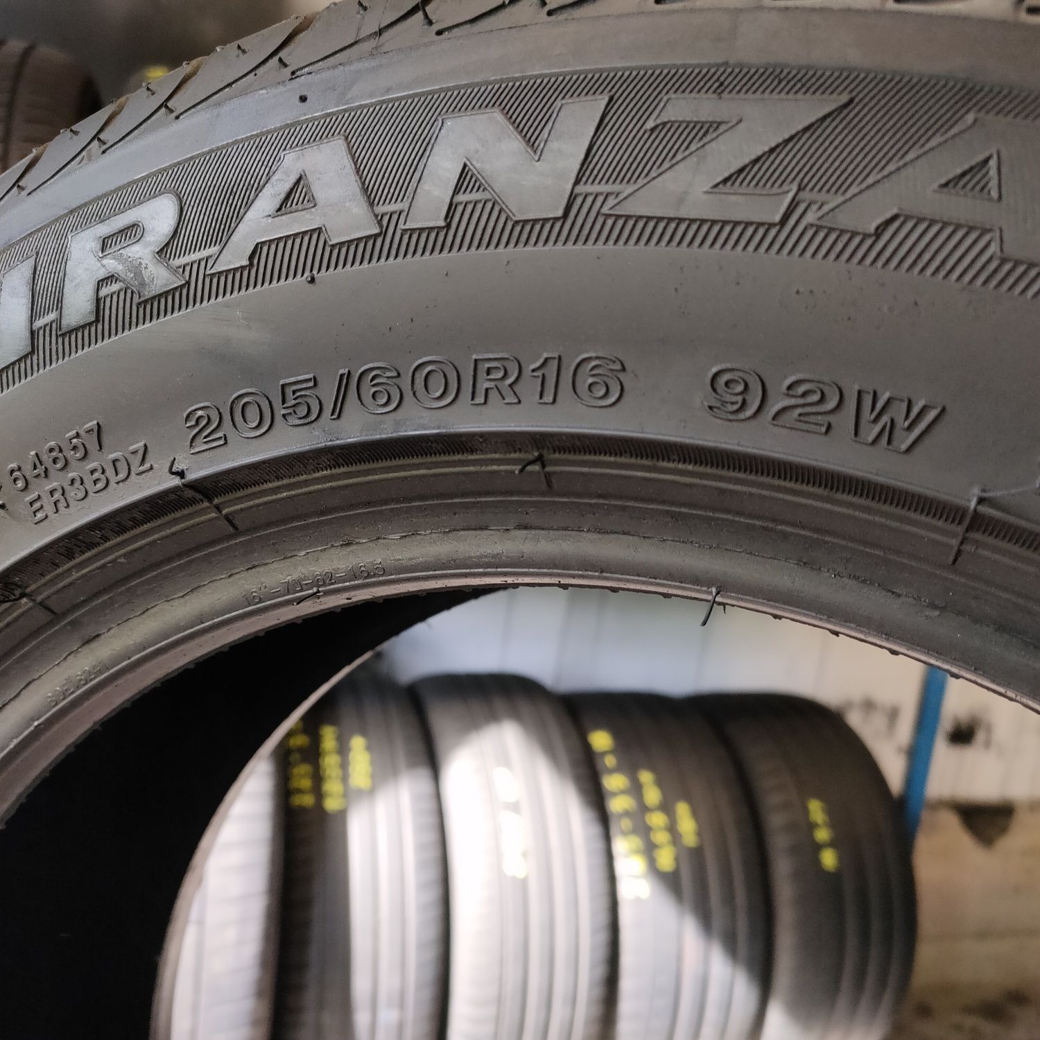 205/60r16 Bridgestone Turanza ER300 6.0mm