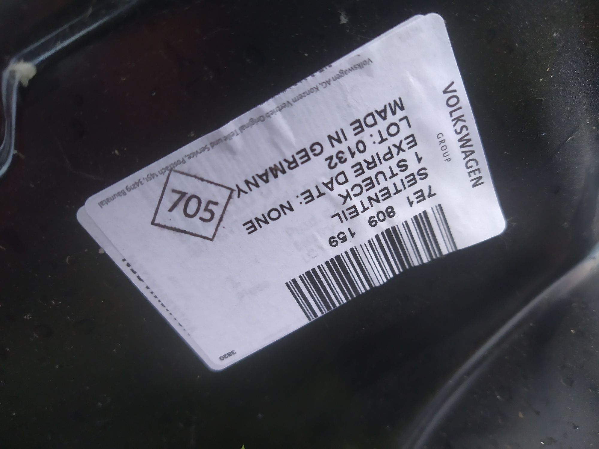 VW Transporter T5 T6 15- 7E1 poszycie błotnika lewe błotnik lewy tył